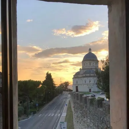 Torre Caetani- Night In A Medieval Tower Guest house Todi