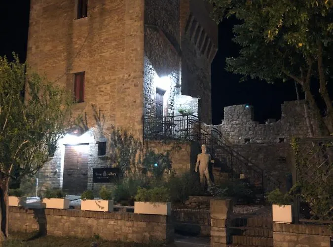 Torre Caetani- Night In A Medieval Tower