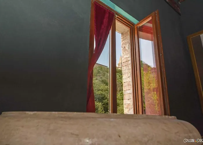 Pensjonat Torre Caetani- Night In A Medieval Tower 4*