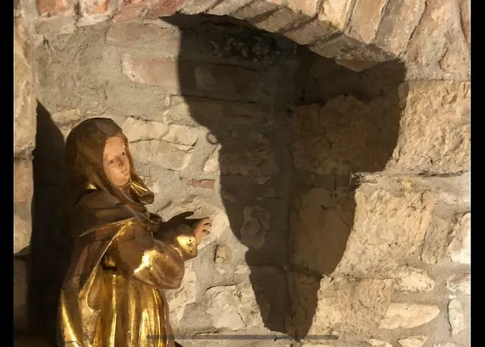 Torre Caetani- Night In A Medieval Tower 4*